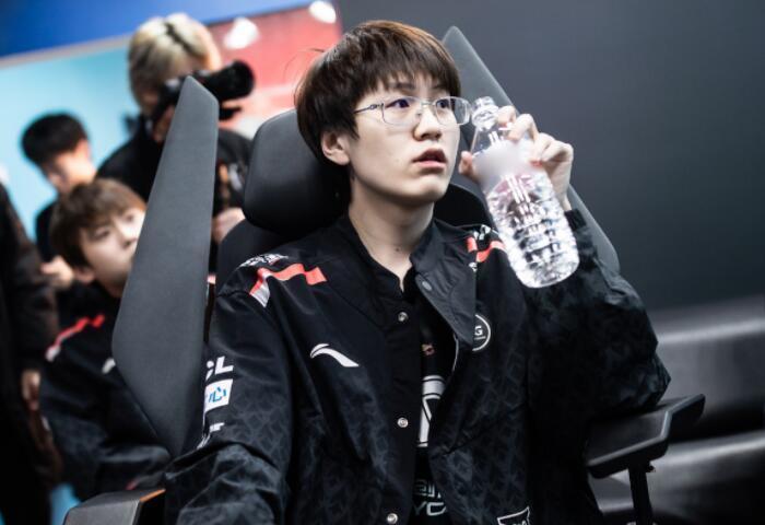 已超越了个 已超越了个