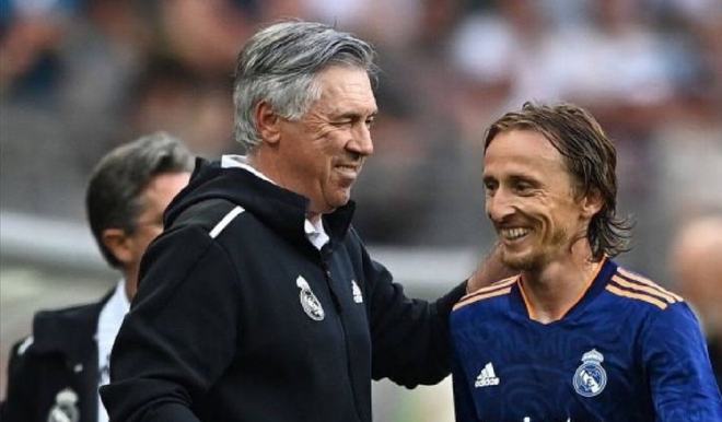 屡屡令人惊 屡屡令人惊