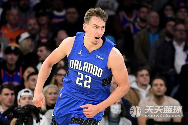 更是对整个 更是对整个