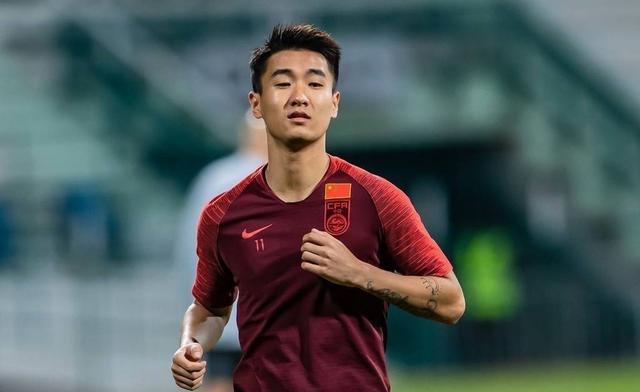 展示了个人 展示了个人